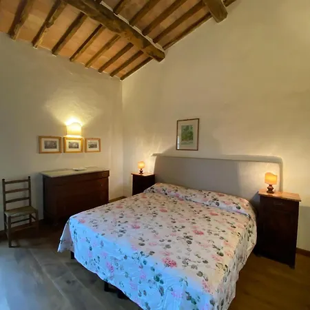 San Giuseppe & Ciclamino * カステルヌオーヴォ・ディ・ヴァル・ディ・チェーチナ